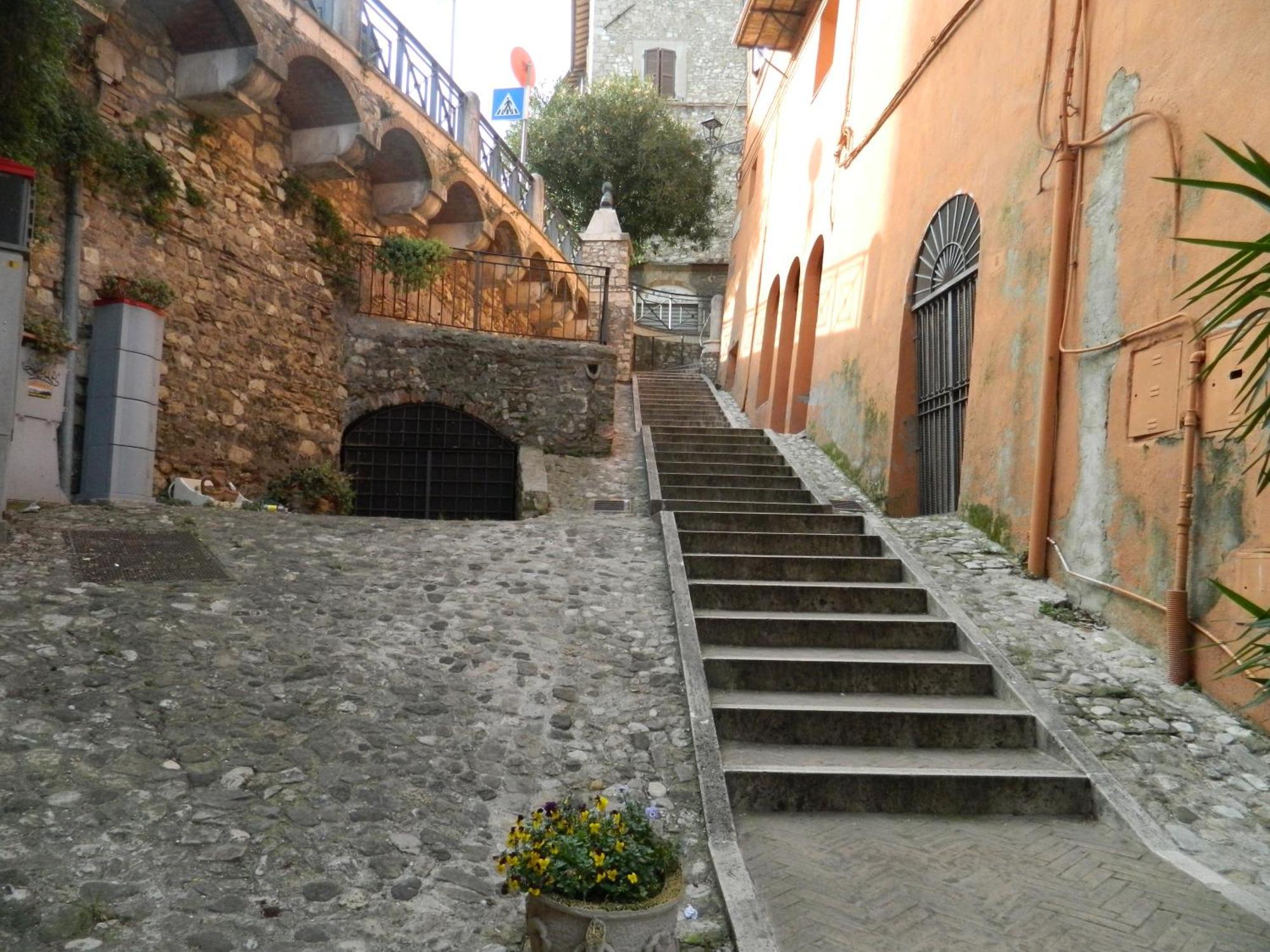 Ferienwohnung Casa Dell'Oliveto "Parcheggio Gratuito" Narni Exterior foto